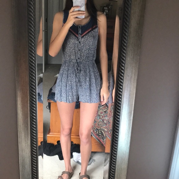 Romper - Picture 2 of 2